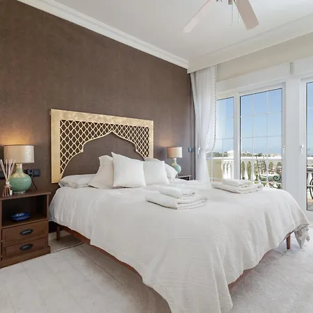 Luxury - Casa Bosqueverde 马尔韦利亚